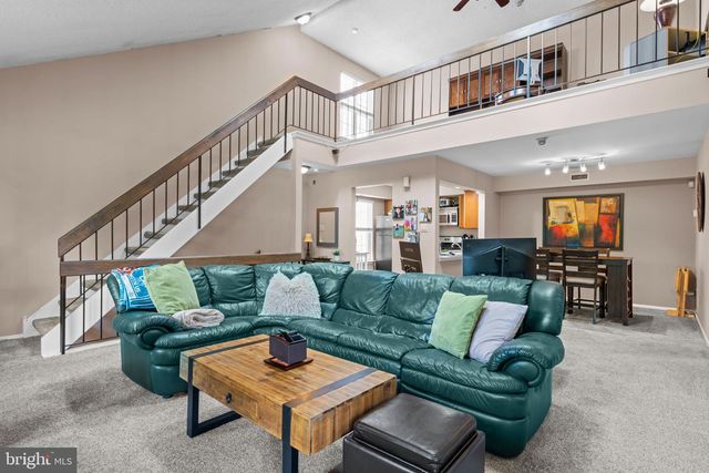 3208 SOCIETY PL, Newtown, PA 18940