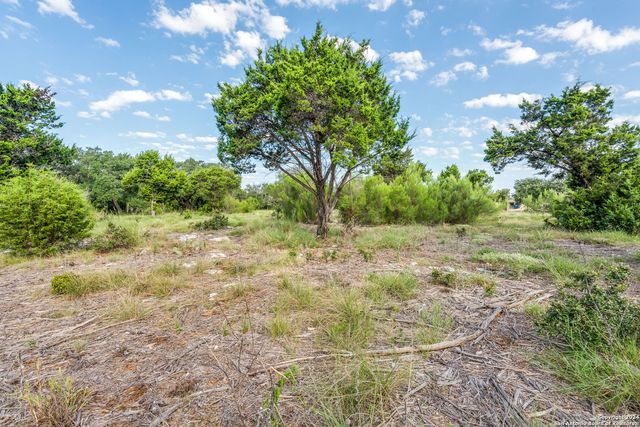 5889 VERDEN RDG, New Braunfels, TX 78132