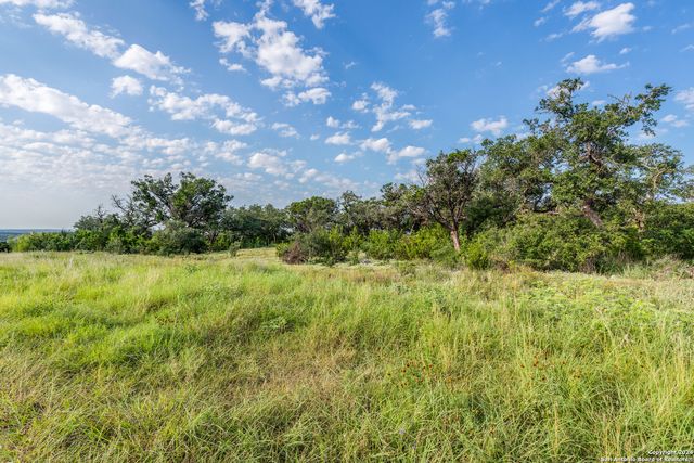 5889 VERDEN RDG, New Braunfels, TX 78132