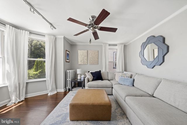 4410 MANAYUNK AVE, Philadelphia, PA 19128