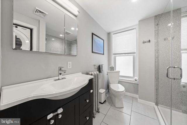 4410 MANAYUNK AVE, Philadelphia, PA 19128