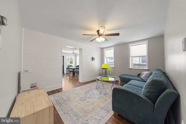 4410 MANAYUNK AVE, Philadelphia, PA 19128