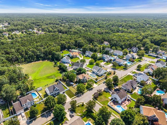 59 Brittany Drive, Bayville, NJ 08721