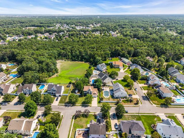59 Brittany Drive, Bayville, NJ 08721