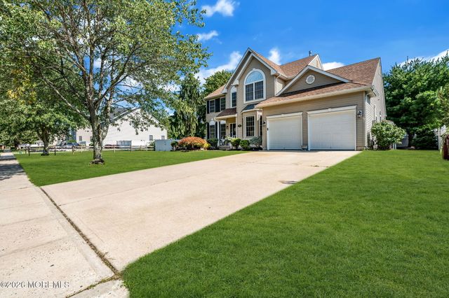 59 Brittany Drive, Bayville, NJ 08721