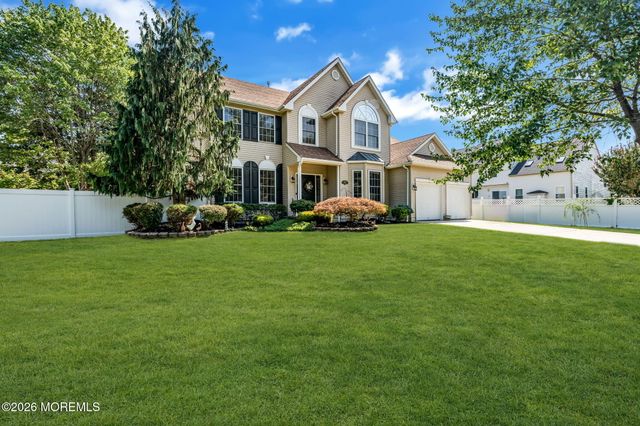 59 Brittany Drive, Bayville, NJ 08721