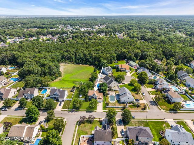 59 Brittany Drive, Bayville, NJ 08721
