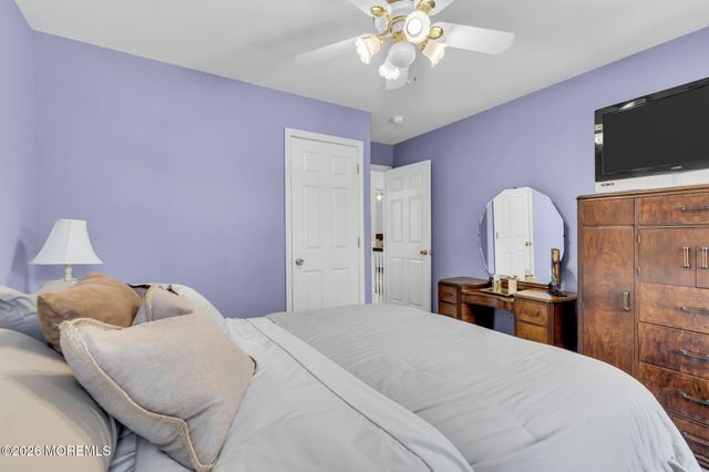 59 Brittany Drive, Bayville, NJ 08721