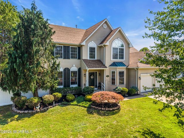 59 Brittany Drive, Bayville, NJ 08721