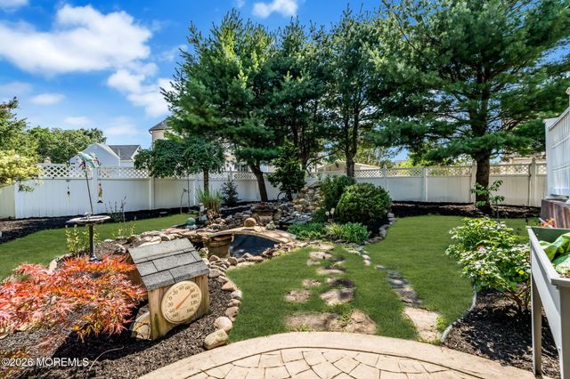 59 Brittany Drive, Bayville, NJ 08721