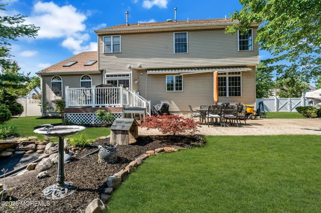 59 Brittany Drive, Bayville, NJ 08721