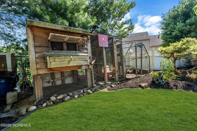 59 Brittany Drive, Bayville, NJ 08721