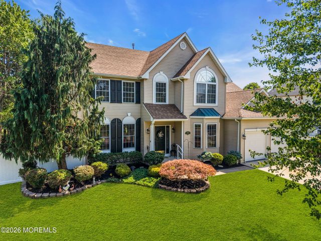 59 Brittany Drive, Bayville, NJ 08721