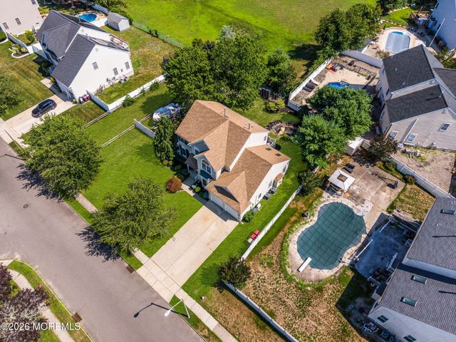 59 Brittany Drive, Bayville, NJ 08721