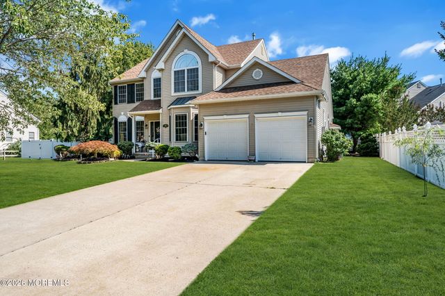 59 Brittany Drive, Bayville, NJ 08721