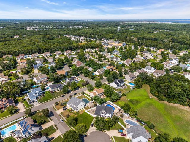 59 Brittany Drive, Bayville, NJ 08721