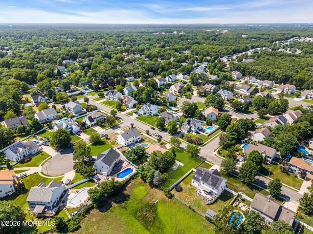 59 Brittany Drive, Bayville, NJ 08721