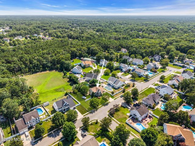 59 Brittany Drive, Bayville, NJ 08721