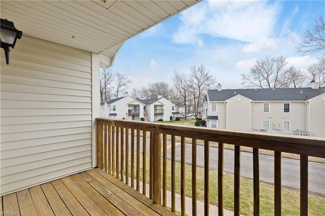 2200 Rock Cliff Reach Apt D, Chesapeake, VA 23320