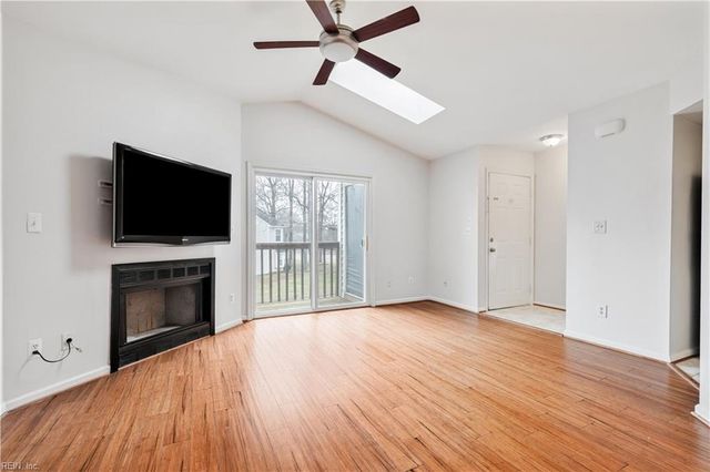 2200 Rock Cliff Reach Apt D, Chesapeake, VA 23320