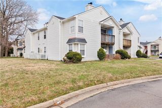 2200 Rock Cliff Reach Apt D, Chesapeake, VA 23320
