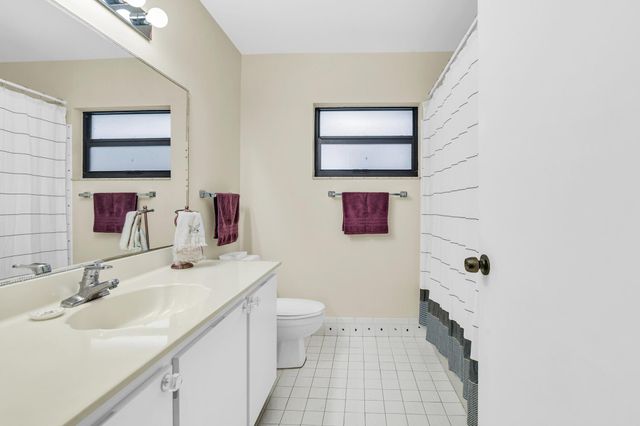 8018 Springside Court A, Boca Raton, FL 33496