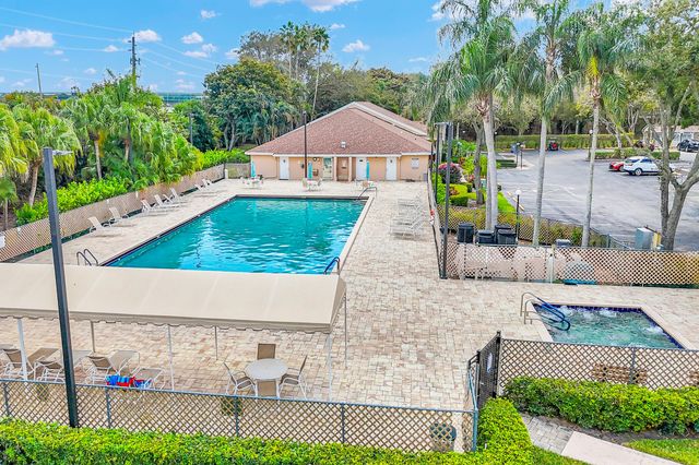 8018 Springside Court A, Boca Raton, FL 33496