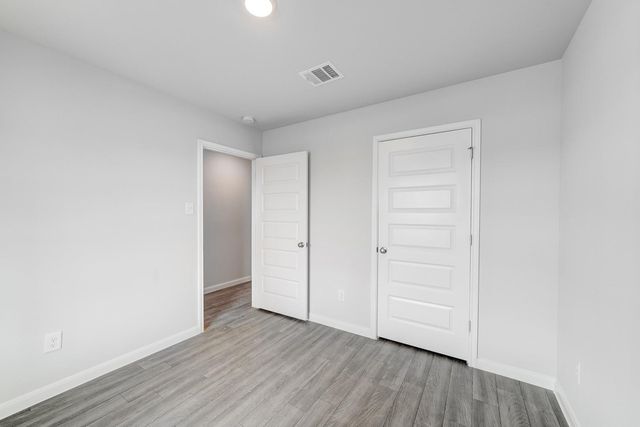 128 Road 5714, Cleveland, TX 77327