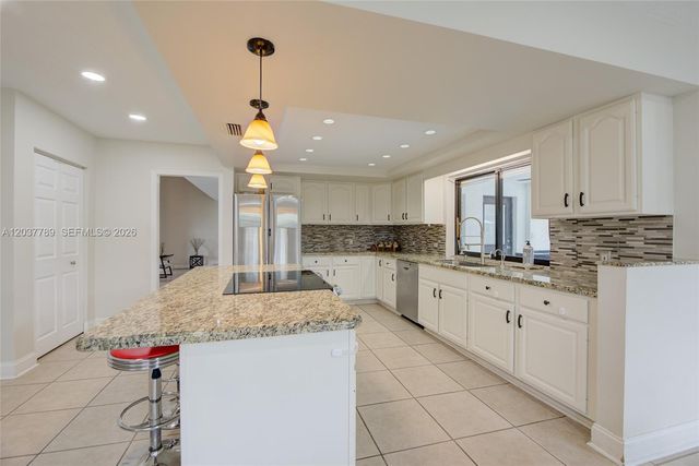 1300 NW 122 Ave, Plantation, FL 33323