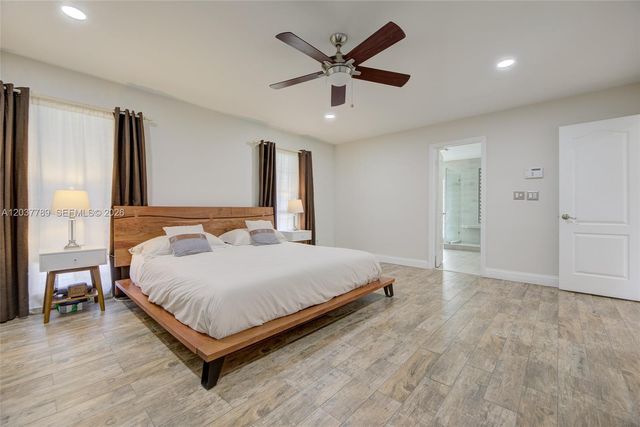 1300 NW 122 Ave, Plantation, FL 33323