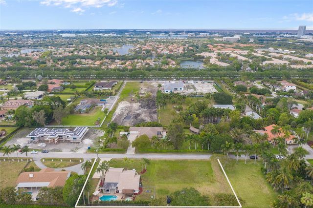 1300 NW 122 Ave, Plantation, FL 33323