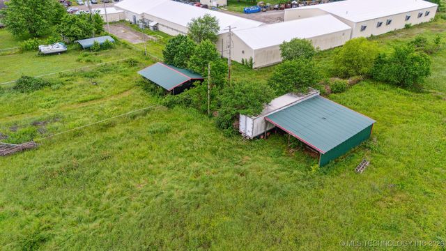 768 E Main Street, Adair, OK 74330