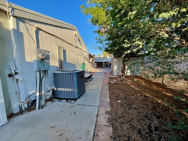 578 Roadrunner Drive, Bullhead City, AZ 86442