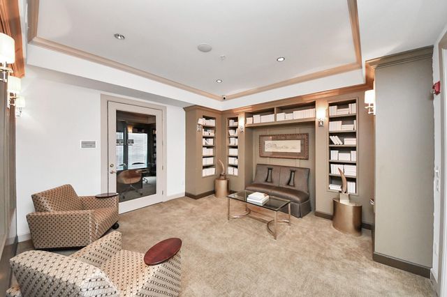 6363 San Felipe Street 203, Houston, TX 77057