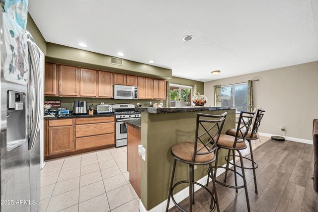 15385 W Cottonwood Circle, Surprise, AZ 85374