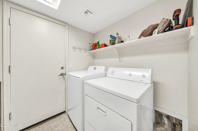 15385 W Cottonwood Circle, Surprise, AZ 85374