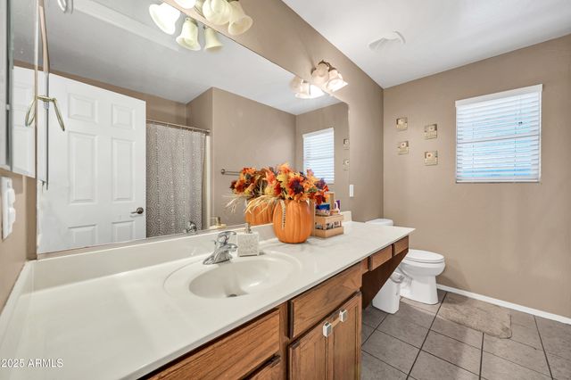 15385 W Cottonwood Circle, Surprise, AZ 85374