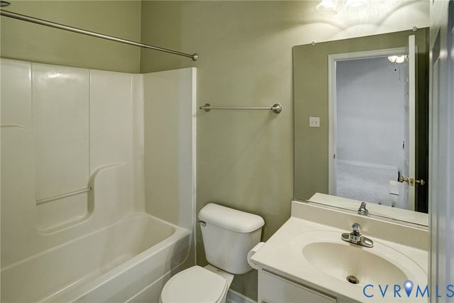 3012 Stratford Townes Dr, Richmond, VA 23225
