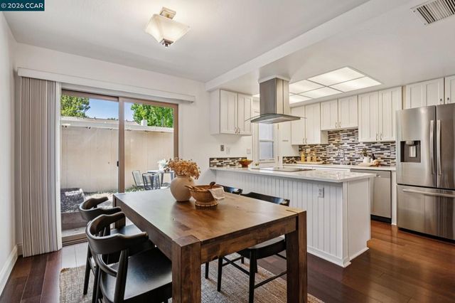 1885 Olmo Way, Walnut Creek, CA 94598