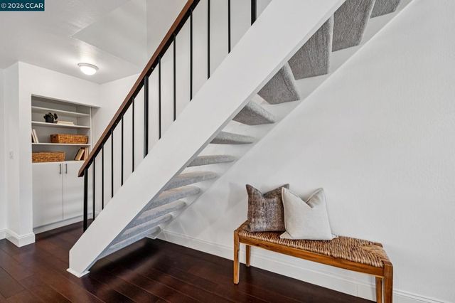 1885 Olmo Way, Walnut Creek, CA 94598