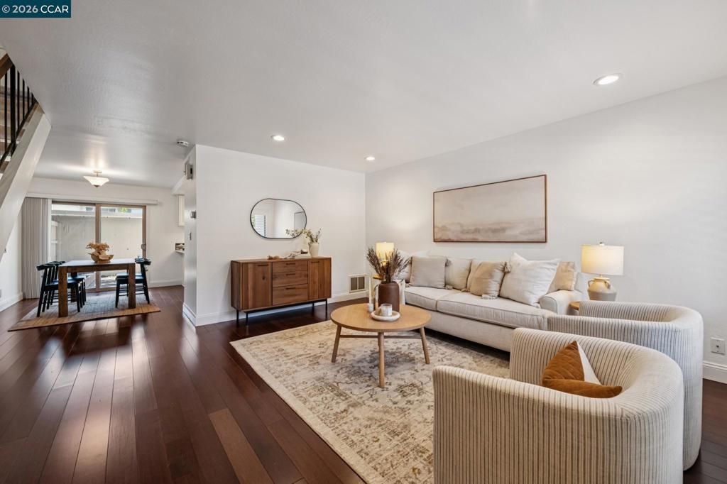 1885 Olmo Way, Walnut Creek, CA 94598