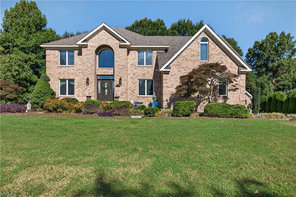 113 Windy Point DR, Suffolk, VA 23435