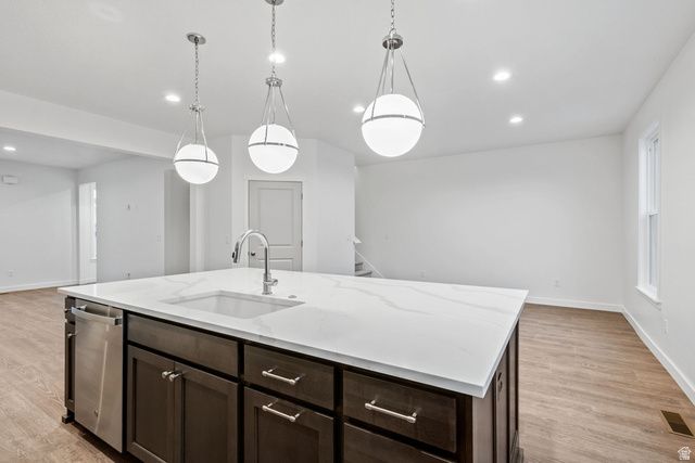 6612 W GOSLING DR, South Jordan, UT 84009