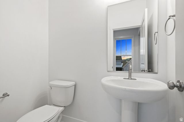 6612 W GOSLING DR, South Jordan, UT 84009