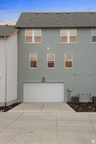 6612 W GOSLING DR, South Jordan, UT 84009