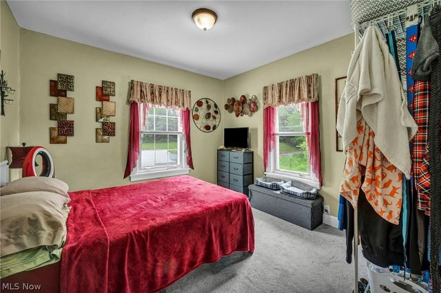 1915 4th Street NE, Canton, OH 44704