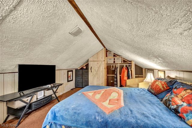 1915 4th Street NE, Canton, OH 44704