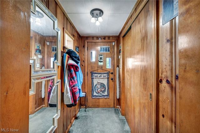 1915 4th Street NE, Canton, OH 44704