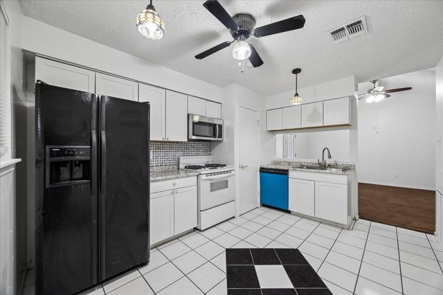 13510 Greenbriar Drive, Sugar Land, TX 77498