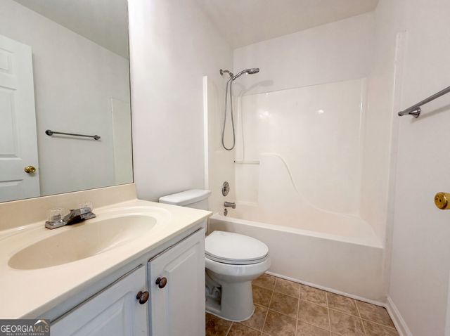 3912 McGuire Way NW, Kennesaw, GA 30144